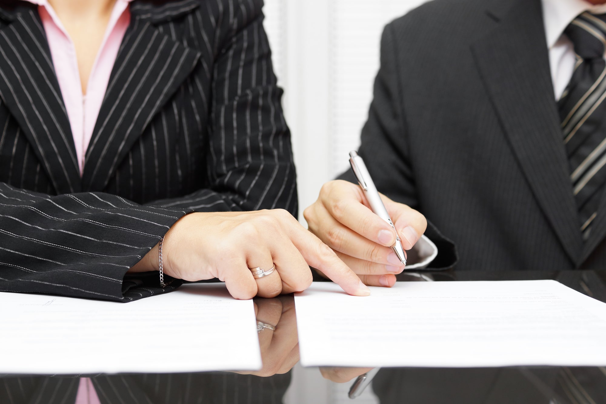 4 contracts every Littleton, CO business startup needs
