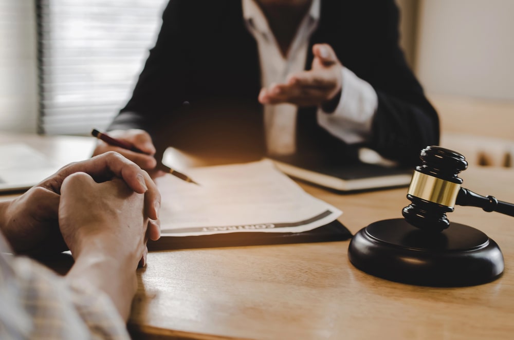 commercial contract lawyer Lakewood, CO